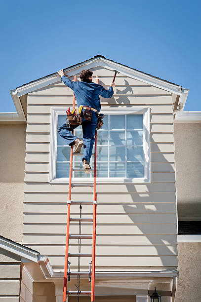 Best Composite Siding  in Hubbard, OR